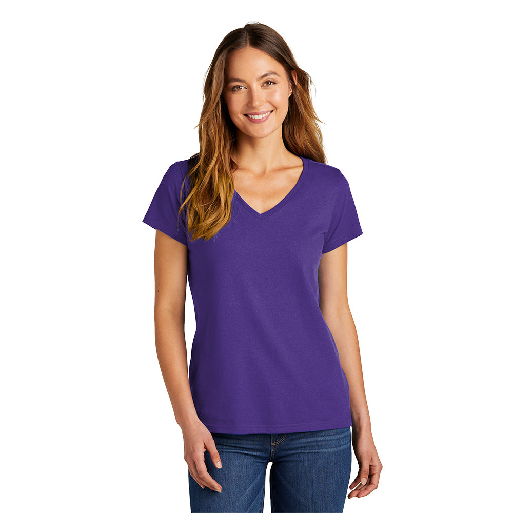 District Women’s The Concert Tee V-Neck Decorated in White