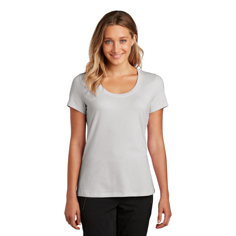 District Women’s Flex Scoop Neck Tee Decorated - Silver Mist Grey
