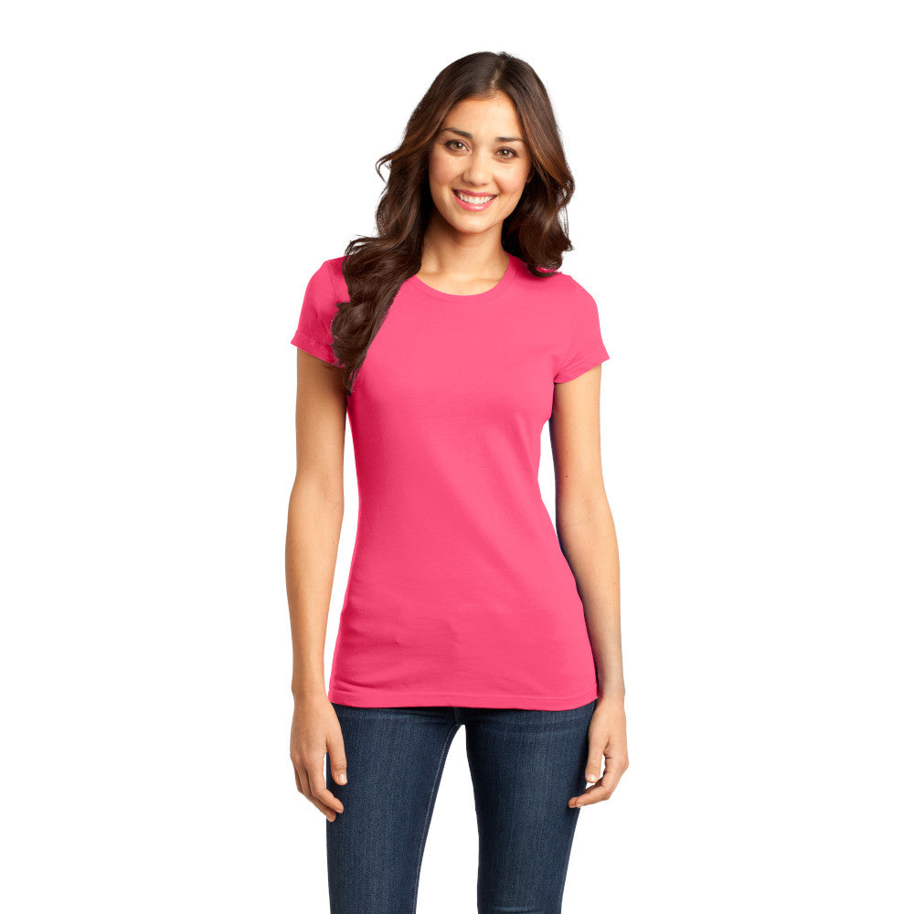 District Women’s Fitted Very Important Tee Decorated - True Pink